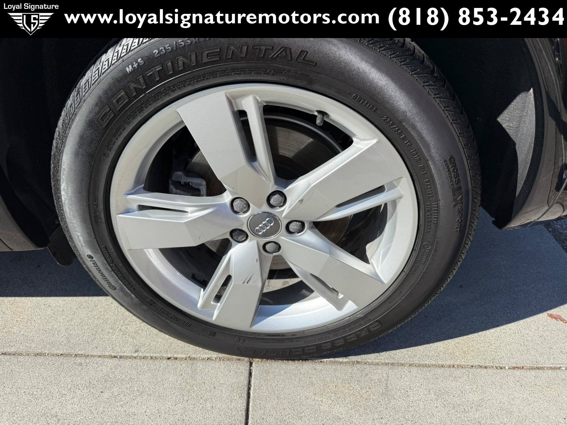 Used 2019 Audi Q5 2.0T Premium w/ Convenience Package AWD/4WD image 13