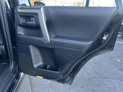 Used 2021 Toyota 4Runner Limited image 40