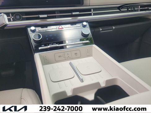 Used 2026 Hyundai Santa Fe Calligraphy FWD image 19