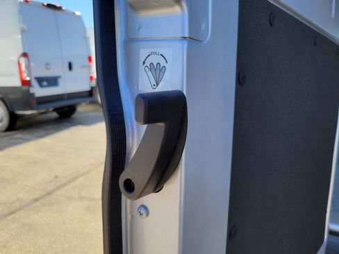 Used 2025 RAM ProMaster 3500 w/ Premium Convenience Group FWD image 19