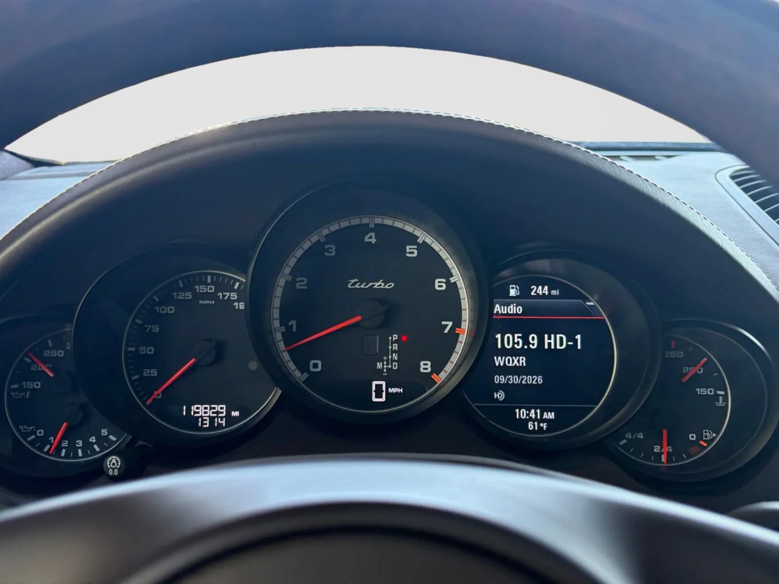 Used 2013 Porsche Cayenne Turbo AWD/4WD image 32