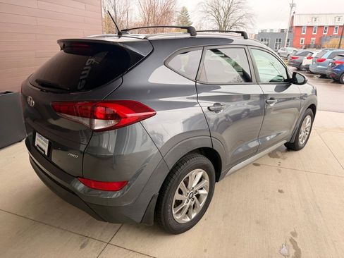 Used 2017 Hyundai Tucson SE AWD/4WD image 7