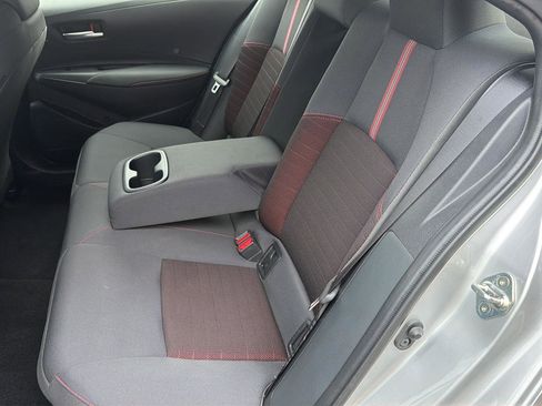 Used 2025 Toyota Corolla SE w/ SE Premium Package FWD image 9