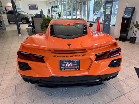 Used 2024 Chevrolet Corvette Stingray Coupe w/ Z51 Performance Package image 6