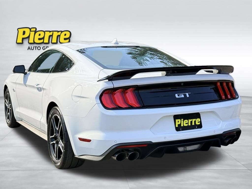 Used 2022 Ford Mustang GT w/ Equipment Group 301A RWD image 8