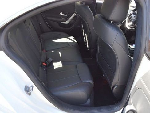 Used 2025 Mercedes-Benz CLA 250 4MATIC image 38