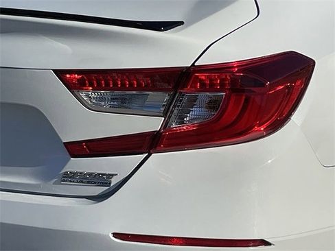Certified 2021 Honda Accord Sport Special Edition image 6