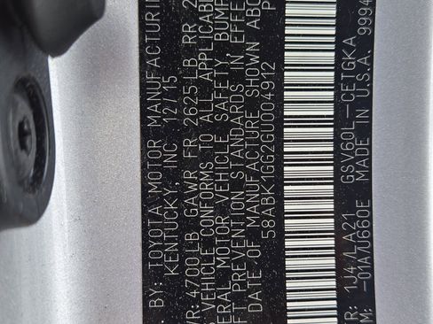 Used 2016 Lexus ES 350 w/ Navigation System Package image 32