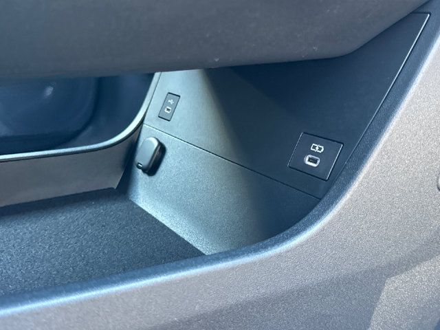New 2026 Toyota bZ FWD image 18