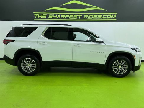 Used 2023 Chevrolet Traverse LT AWD/4WD image 11