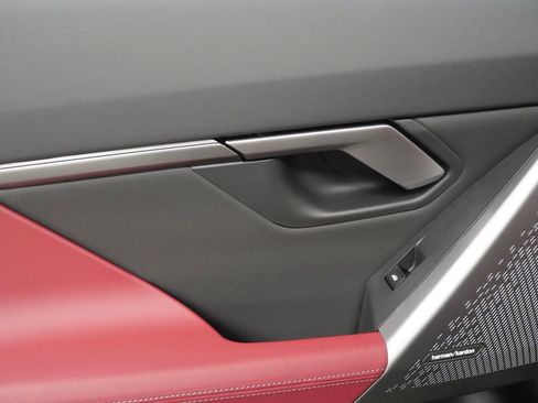 Used 2025 BMW 530i 530i image 15