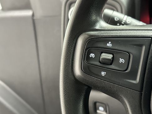 Used 2020 Chevrolet Silverado 1500 Custom Trail Boss w/ Custom Convenience Package AWD/4WD image 25