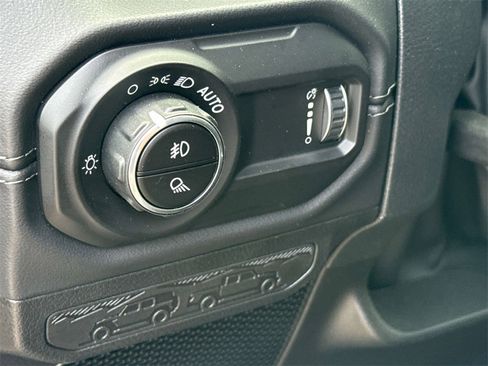 New 2025 Jeep Gladiator Mojave w/ Convenience Group image 24