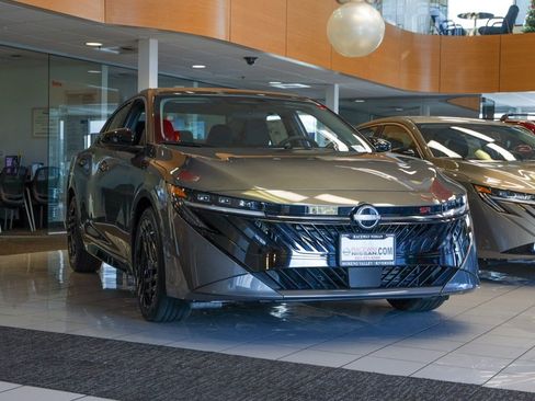 New 2026 Nissan Sentra SR image 2