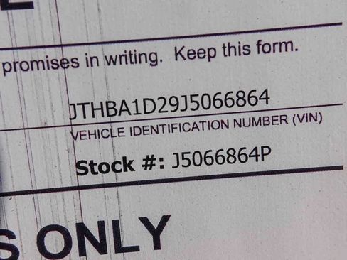 Used 2018 Lexus IS 300 image 28