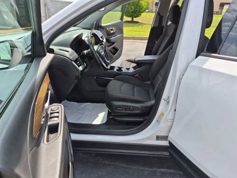 Used 2020 GMC Terrain SLE w/ Driver Convenience Package AWD/4WD image 10