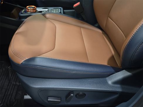 Used 2024 Ford Maverick Lariat w/ 4K Tow Package image 31