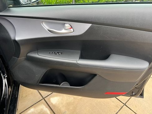 Used 2024 Kia Forte LXS FWD image 6