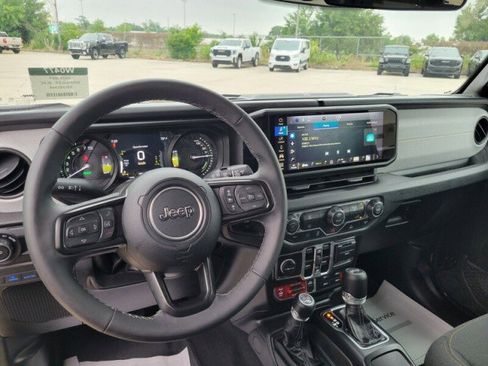 Used 2025 Jeep Wrangler Unlimited Sport S 4xe AWD/4WD image 10