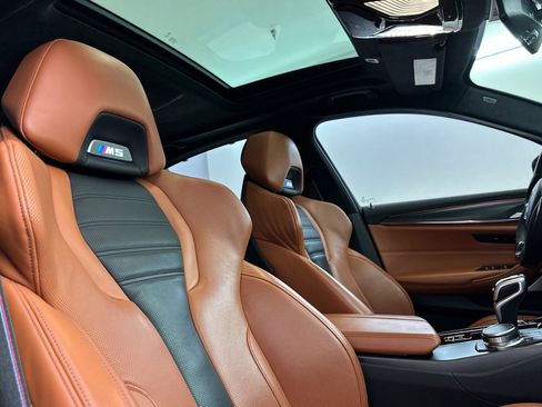 Used 2023 BMW M5 w/ Competition Package image 31