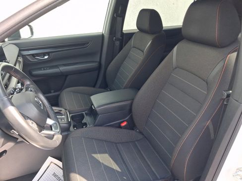 Used 2024 Honda CR-V Sport image 5
