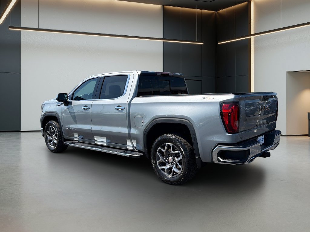 Certified 2025 GMC Sierra 1500 SLT w/ SLT Premium Package AWD/4WD image 3