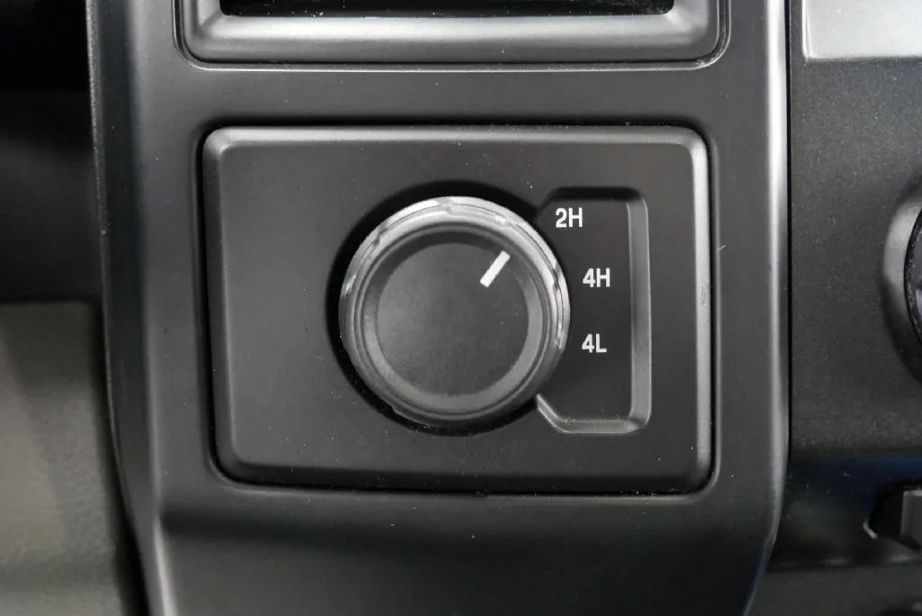 Used 2018 Ford F150 XL w/ Equipment Group 101A Mid AWD/4WD image 27