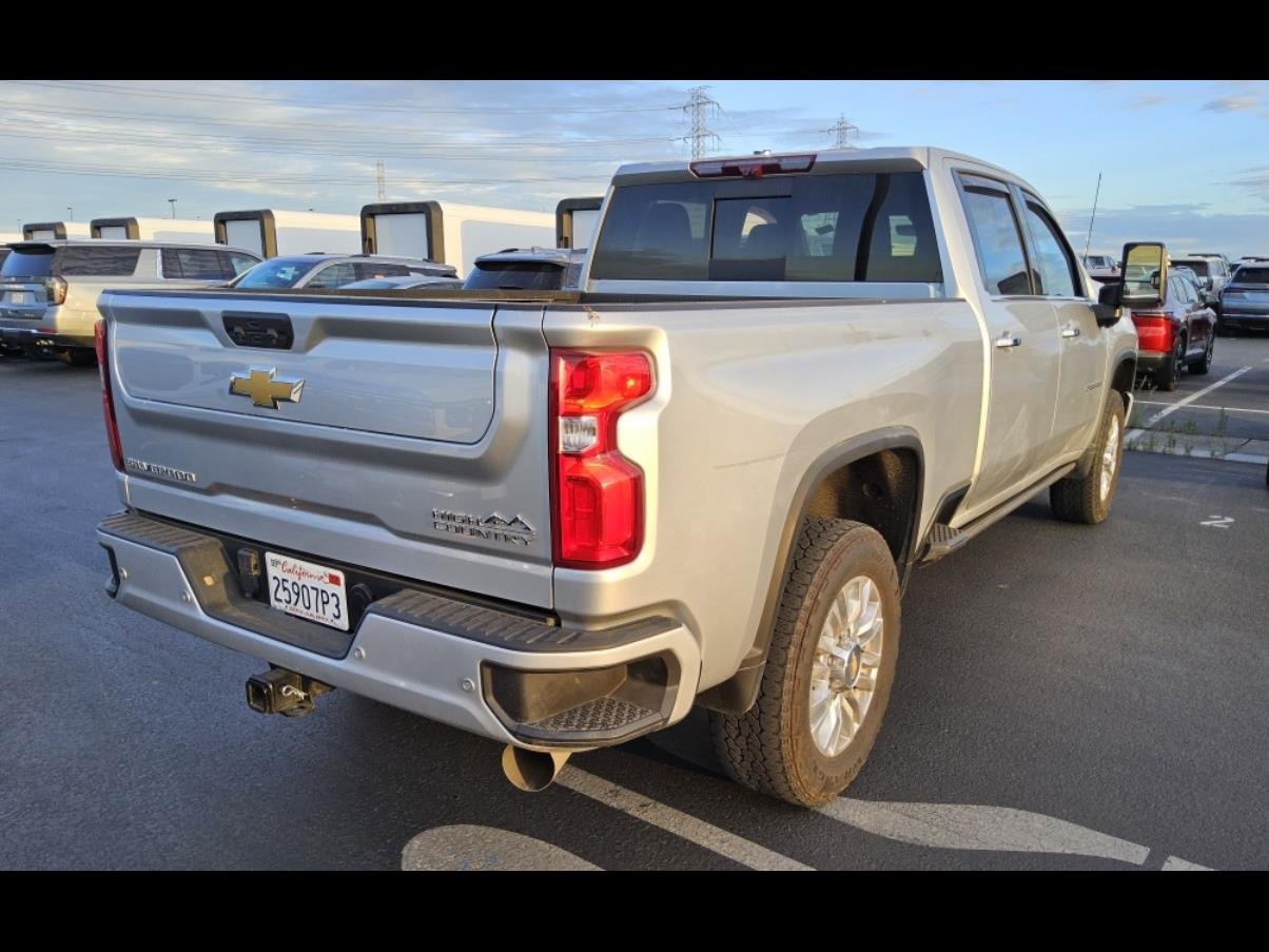 Used 2022 Chevrolet Silverado 2500 High Country w/ Z71 Off-Road Package AWD/4WD image 18