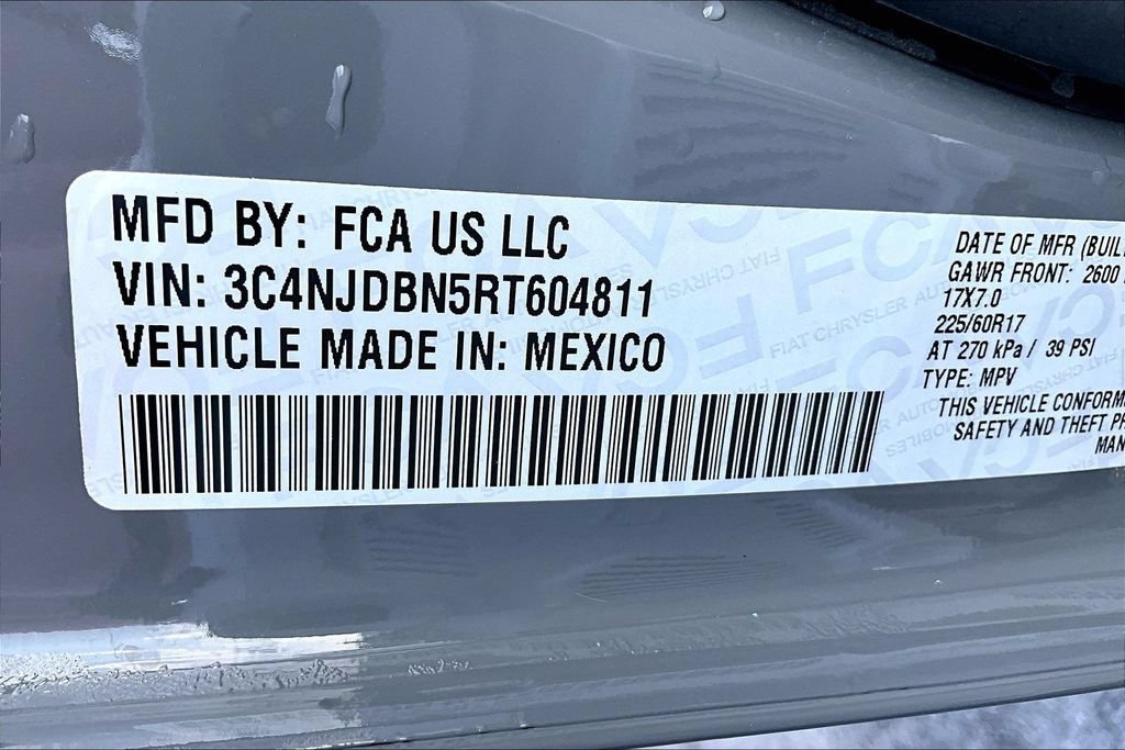Used 2024 Jeep Compass Latitude w/ Altitude Special Edition AWD/4WD image 30