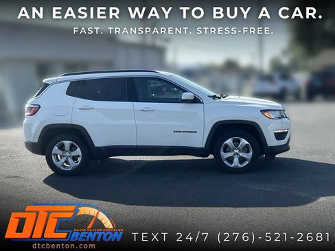 Used 2020 Jeep Compass Latitude w/ Popular Equipment Group AWD/4WD image 2