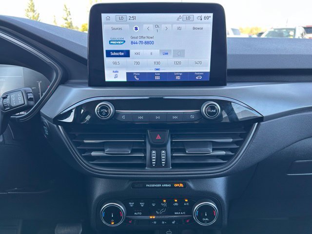 Used 2025 Ford Escape Active AWD/4WD image 16