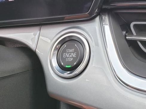 New 2025 Chevrolet Trax LT w/ Driver Confidence Package image 20