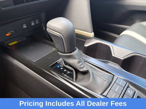 Used 2025 Toyota Camry SE FWD image 11