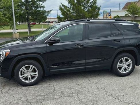Certified 2022 GMC Terrain SLE w/ Driver Convenience Package AWD/4WD image 5