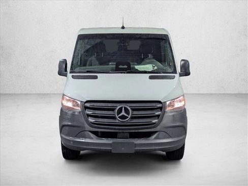 Used 2025 Mercedes-Benz Sprinter 2500 image 2