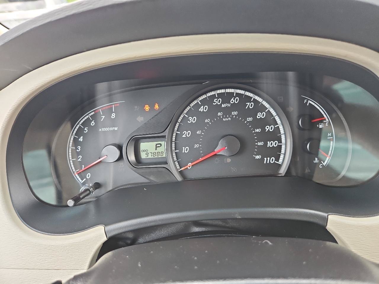 Used 2011 Toyota Sienna LE FWD image 24