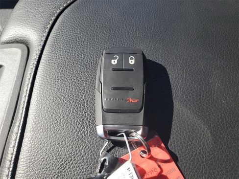 Used 2024 RAM 3500 Tradesman w/ Chrome Appearance Group image 26