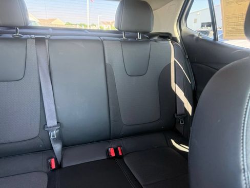 Used 2023 Buick Encore GX Preferred w/ Cold Weather Comfort Package FWD image 49