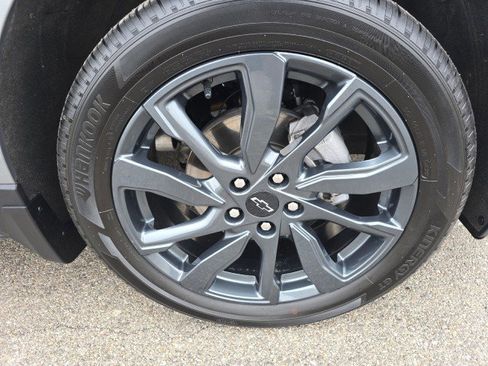 Used 2023 Chevrolet Equinox RS w/ LPO, Floor Liner Package image 14