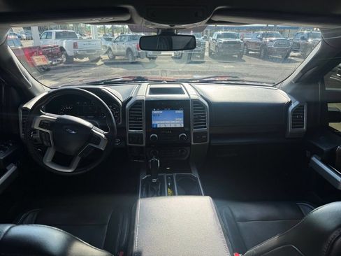 Used 2016 Ford F150 Lariat w/ Equipment Group 502A Luxury AWD/4WD image 5