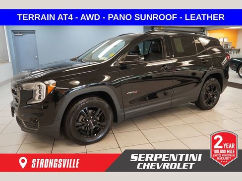 Used 2022 GMC Terrain AT4 w/ Infotainment Package II AWD/4WD image 1
