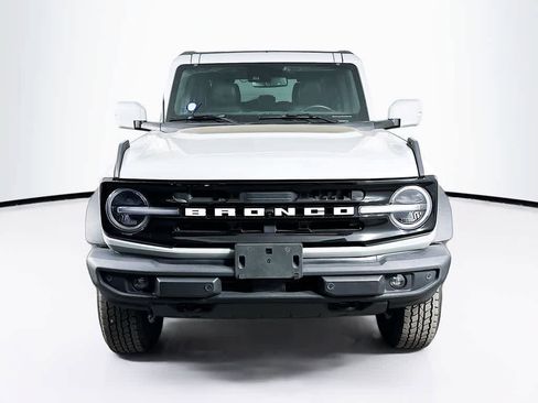 Certified 2021 Ford Bronco Outer Banks w/ Sasquatch Package image 6