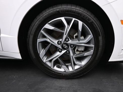 Used 2023 Hyundai Sonata SEL w/ Cargo Package image 11