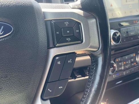 Certified 2017 Ford F250 Platinum w/ Platinum Ultimate Package image 11