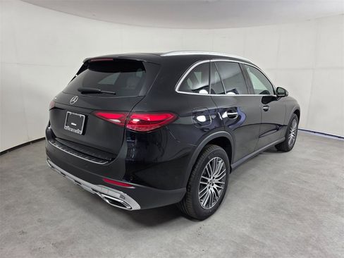 New 2026 Mercedes-Benz GLC 300 image 4