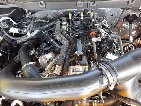 Used 2024 Ford F150 Platinum w/ Equipment Group 702A High image 28