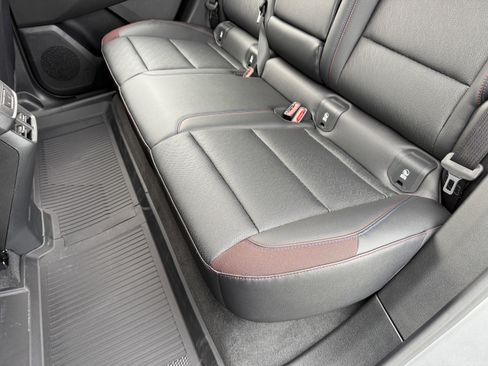 New 2026 Chevrolet Equinox RS w/ Convenience Package III image 30