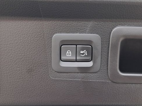 Certified 2023 MAZDA CX-50 2.5 S w/ Preferred Plus Pkg image 30