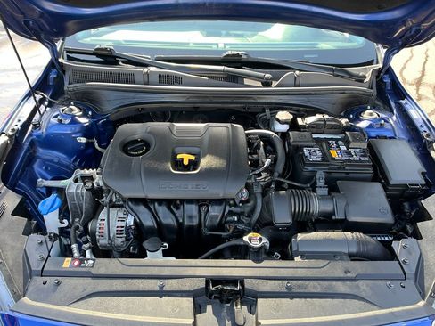 Used 2023 Kia Forte LXS FWD image 21