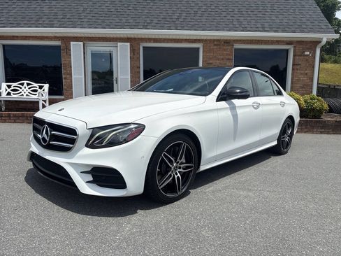 Used 2020 Mercedes-Benz E 350 Sedan image 7